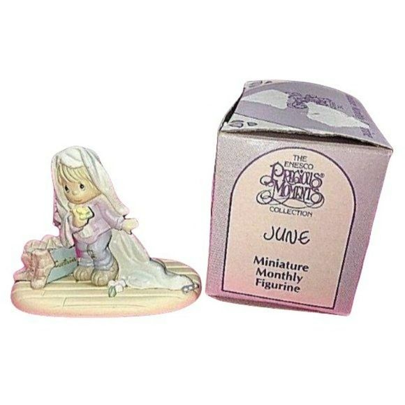 Precious Moments Wedding June Month Bride Flowers 110043 Miniature figurine - Picture 1 of 12